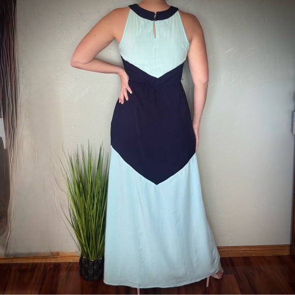 Iz Byer Mint & Navy Chevron Halter Maxi Dress - Picture 4 of 9